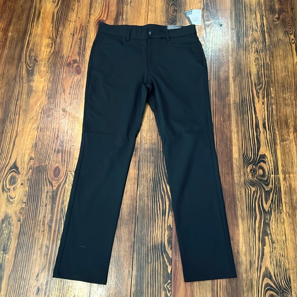 Callaway, Mens Sorona® Stretch 5-Pocket Pant
Black / 32 / 32, new with tags